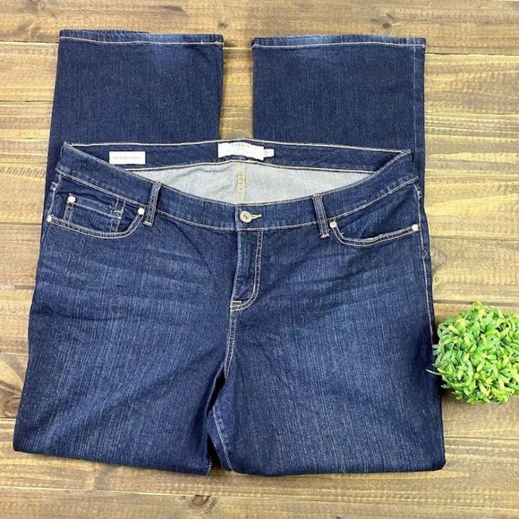 Torrid Relaxed Boot Cut Jeans Size 20 Regular